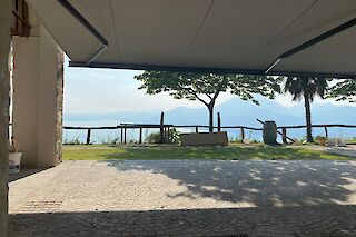 Gelenkarmmarkise am Gardasee