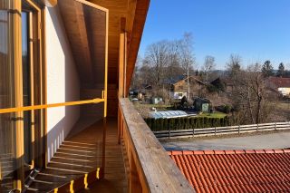 Insektenschutztür mit TTA–Transpatec Anthrazit-Gewebe von Neher